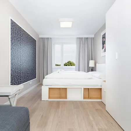 아파트 Z Widokiem Na Port By Renters
